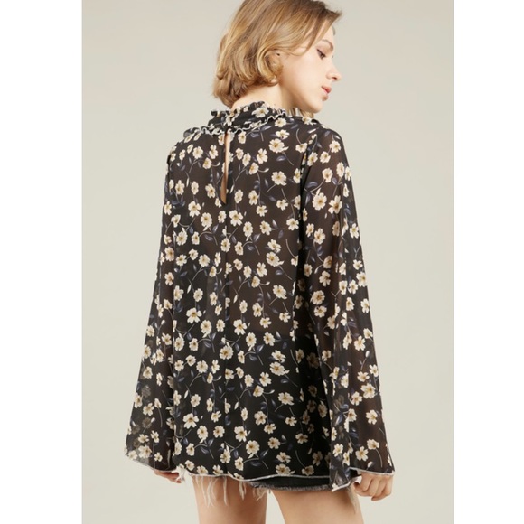 💼S-M🌕Bella Boho Peasant Bell Sleeve Top New - Picture 5 of 6